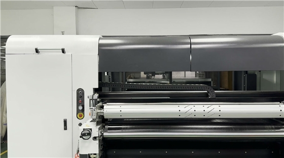 如何評(ping)估新數碼(ma)印花機的(de)精度和分(fen)辨率?