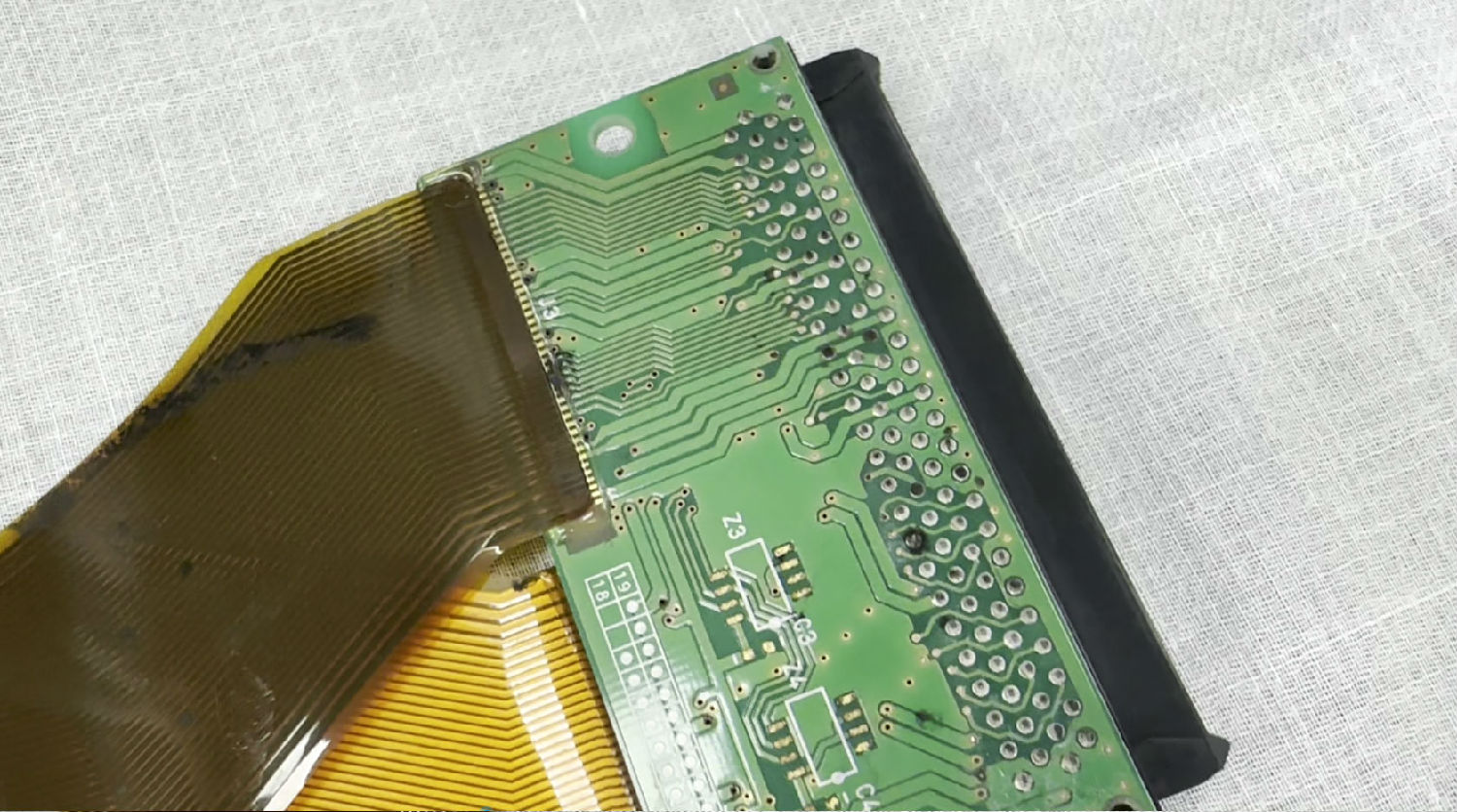 導緻(zhi)數碼印(yin)花機噴(pen)頭斜噴(pen)的原因(yin)