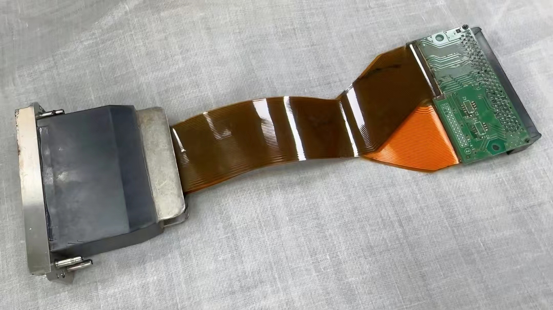 數(shu)碼印(yin)花機(ji)噴頭(tou)會經(jing)常斷(duan)針的(de)原因(yin)