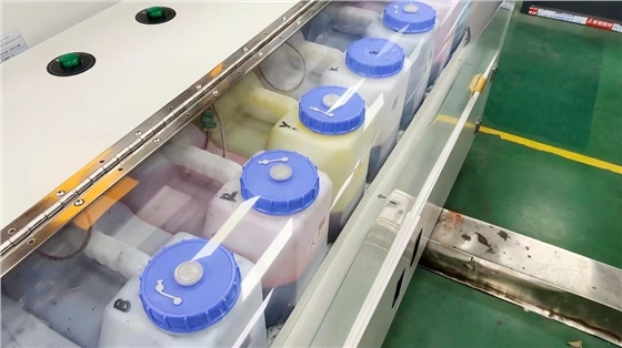 如何判斷(duan)數碼印花(hua)機墨水是(shi)否适合高(gao)溫環境?